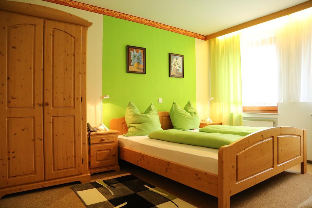 Hotel Bechtel Burbach  Стая снимка