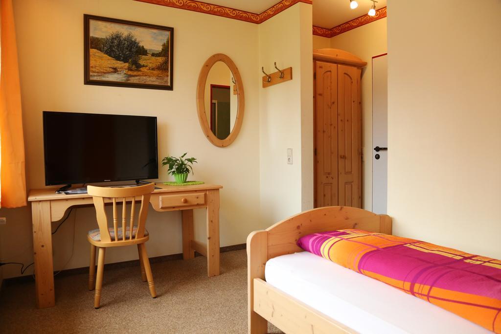 Hotel Bechtel Burbach  Стая снимка